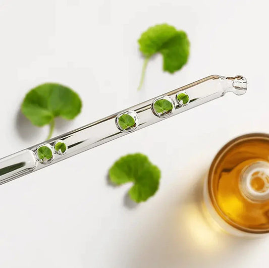 Pourquoi tout le monde parle du SKIN1004 Madagascar Centella Ampoule ?